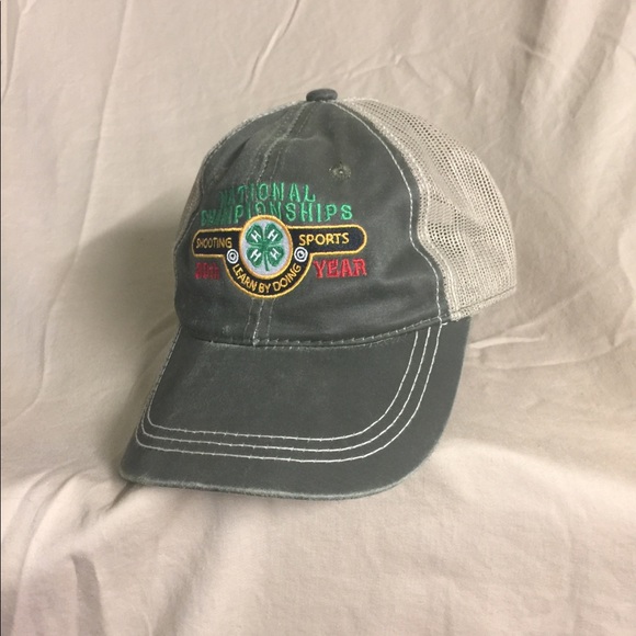 4 H Graphic Cap - Picture 3 of 9